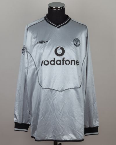 Manchester United 2000-01 GK Away Kit